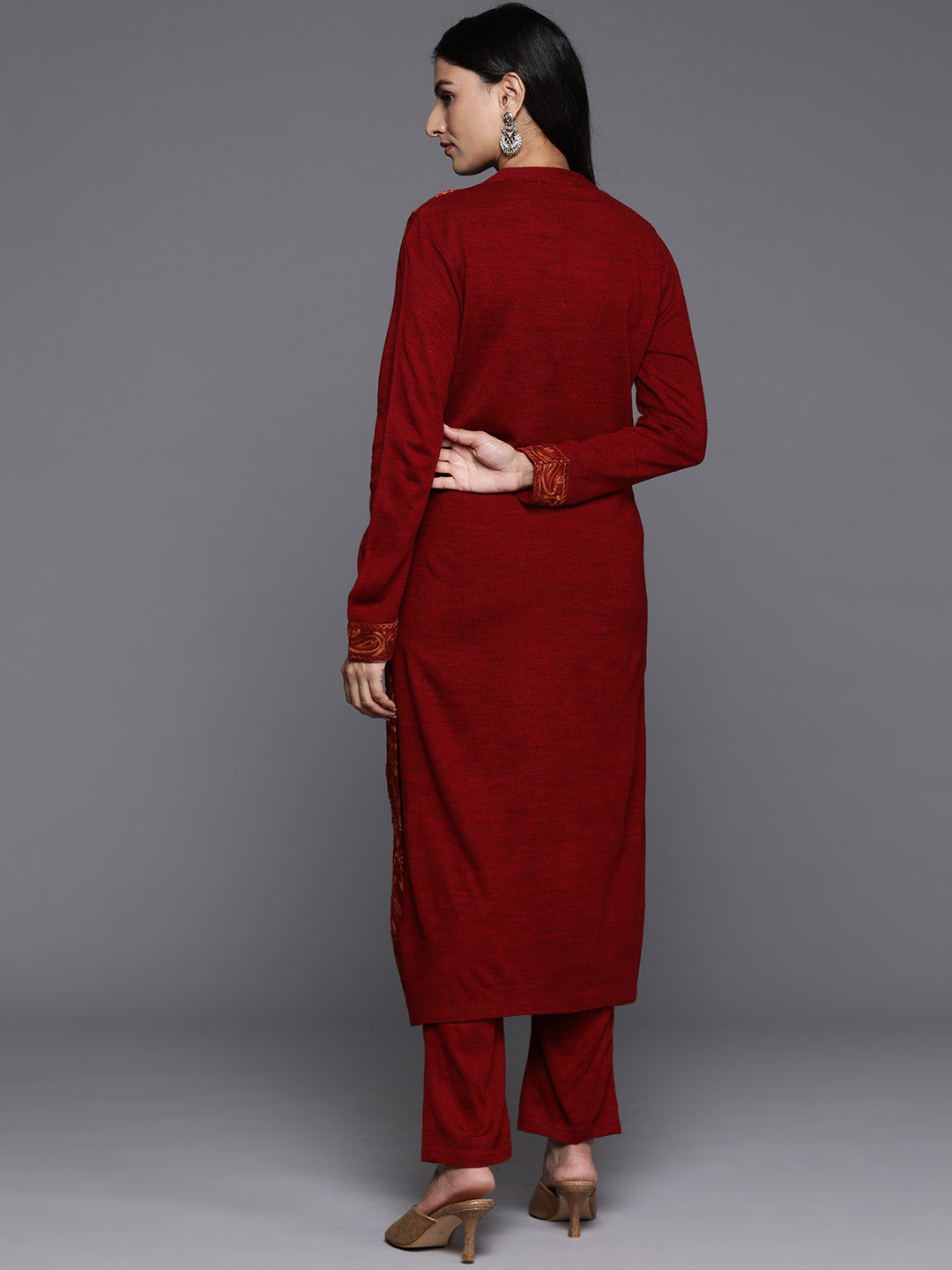 Women Floral Embroidered Regular Thread Work Pure Wool Kurta with Trousers