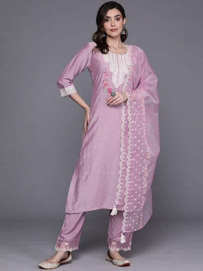 Floral Embroidered Regular Thread Work Kurta With Trousers & Dupatta