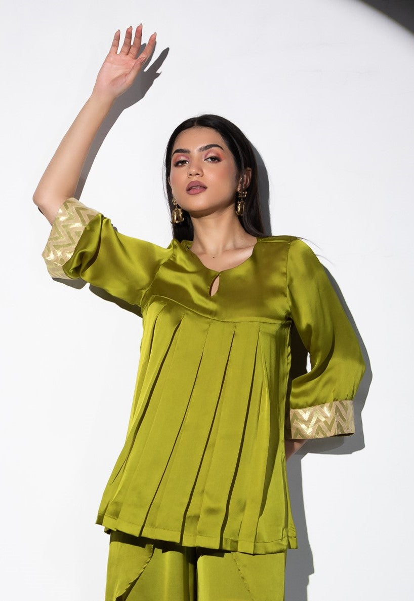 Dhiyona ST Women's Lime Green Satin Kurta with Pleated Front and Inner Brocade Cuff 1 Piece | Straight Fit, Round Neck, 3/4 Sleeves, Festive Wear, (Satin)