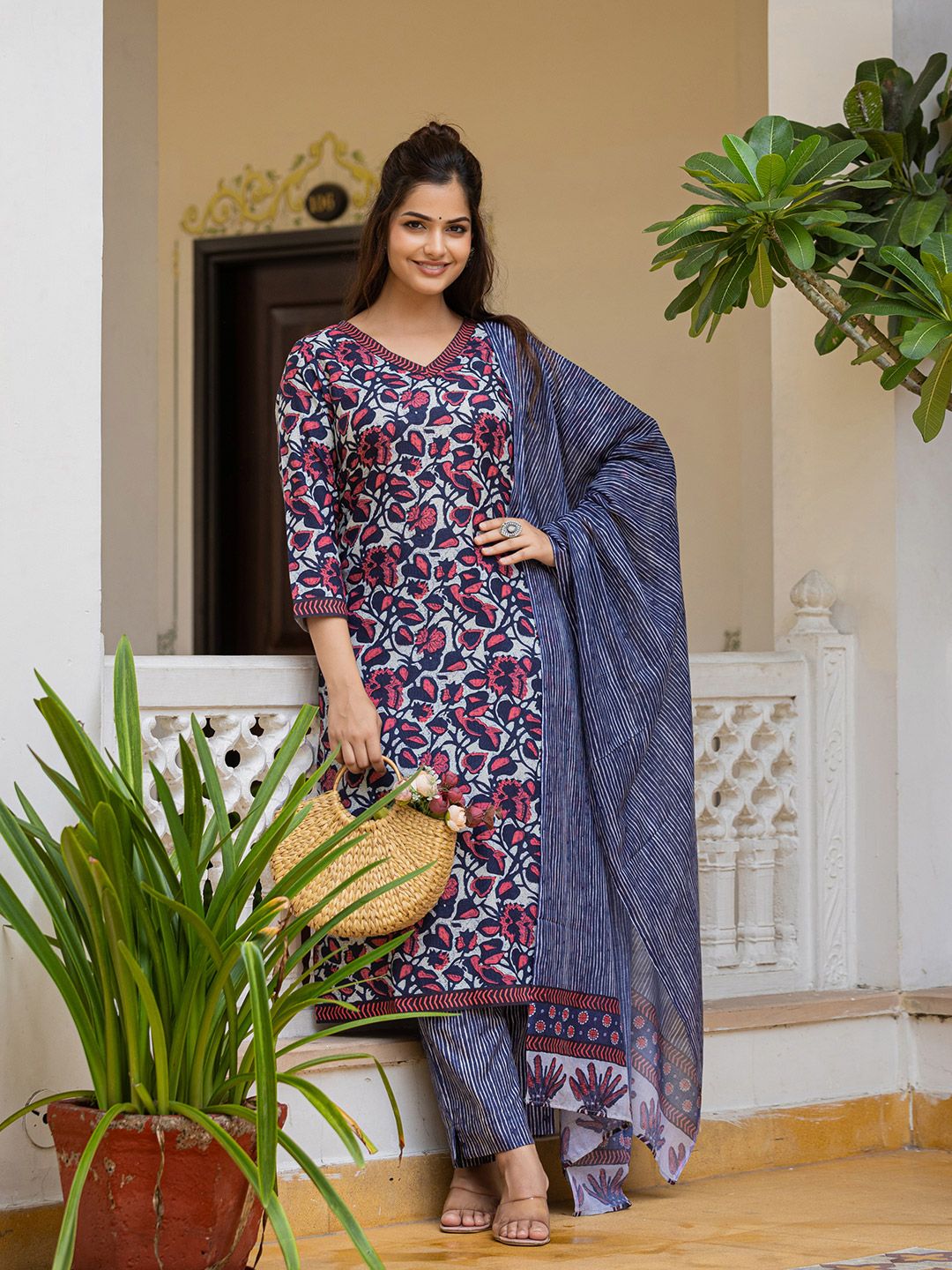 Dhiyona KL Floral Printed V Neck Straight Kurta With Trousers & Dupatta