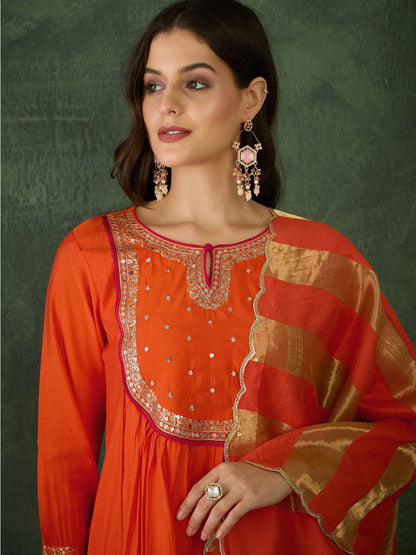 Dhiyona KL Women Embroidered A-Line Kurta Set
