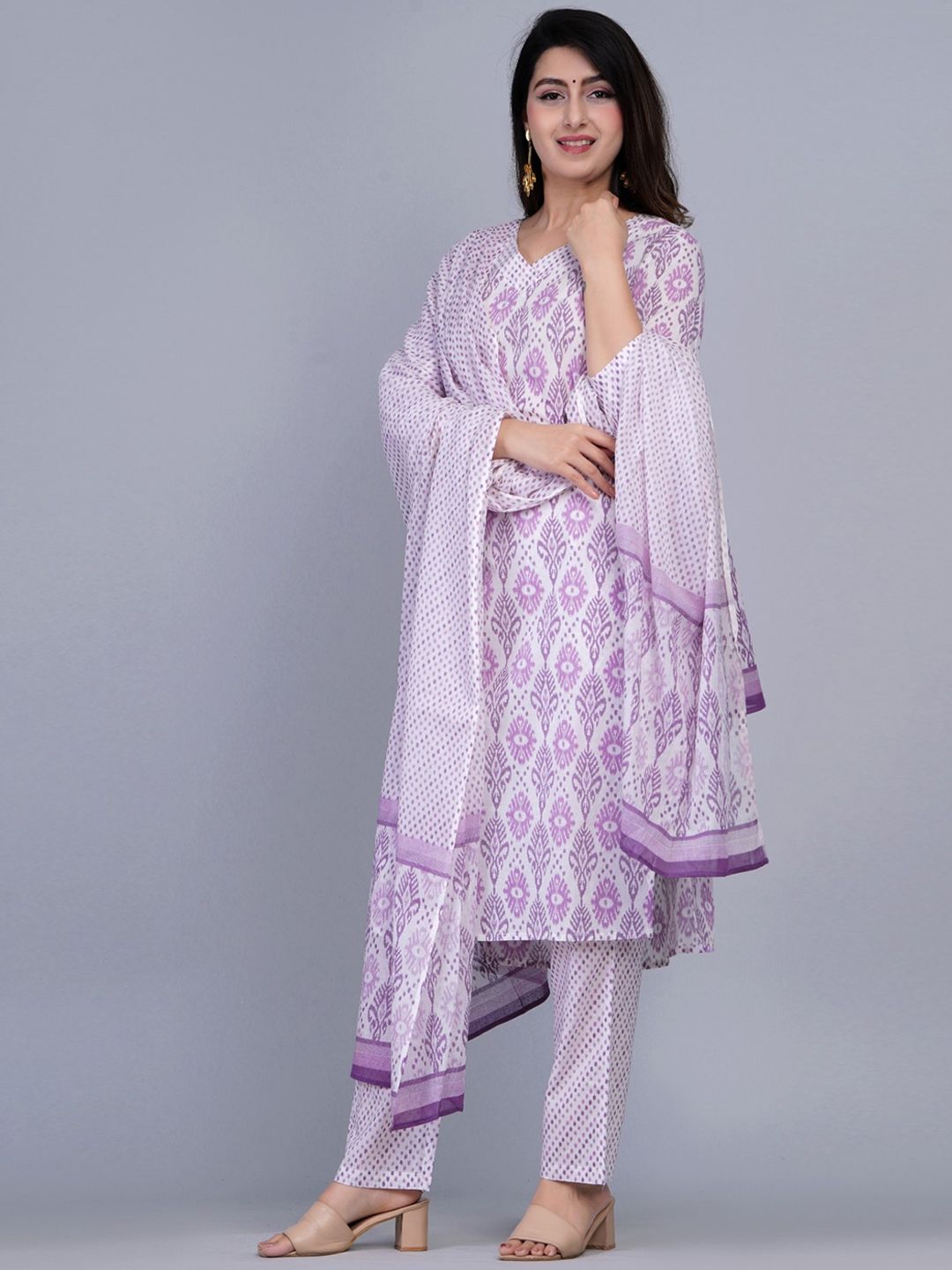 Dhiyona KL Ethnic Motifs Printed Straight Pure Cotton Kurta & Trousers With Dupatta