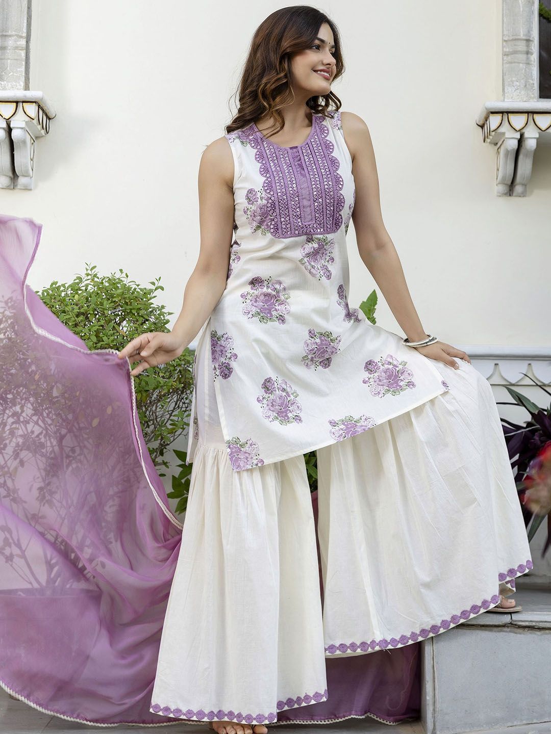Dhiyona AN Women Floral Printed Regular Aari Work Pure Cotton Kurta with Sharara & With Dupatta