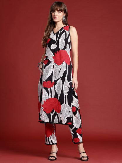 Floral Printed Lace Detailed Pure Cotton Kurta with Trousers