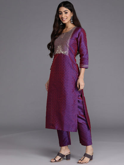 Purple Purple Geometric Woven Design Thread Work Jacquard Kurta with Trousers & Dupatta