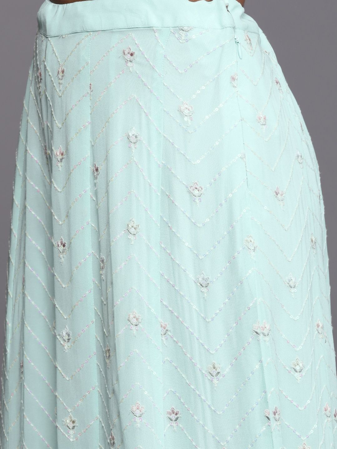 Dhiyona LL Women Floral Embroidered Regular Beads and Stones Kurta with Palazzos & Dupatta
