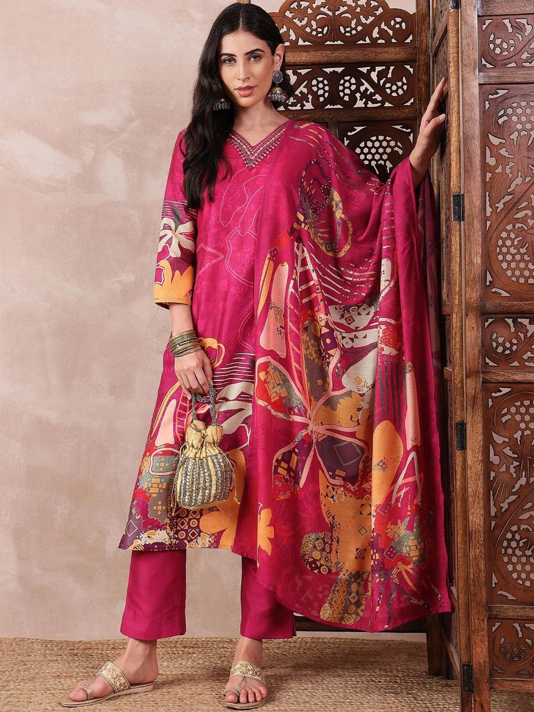 Dhiyona KL Floral Printed V Neck A-Line Kurta With Trousers & Dupatta