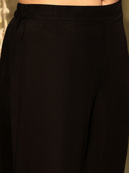 Floral Embroidered Regular Thread Work Kurta With Trousers & Dupatta