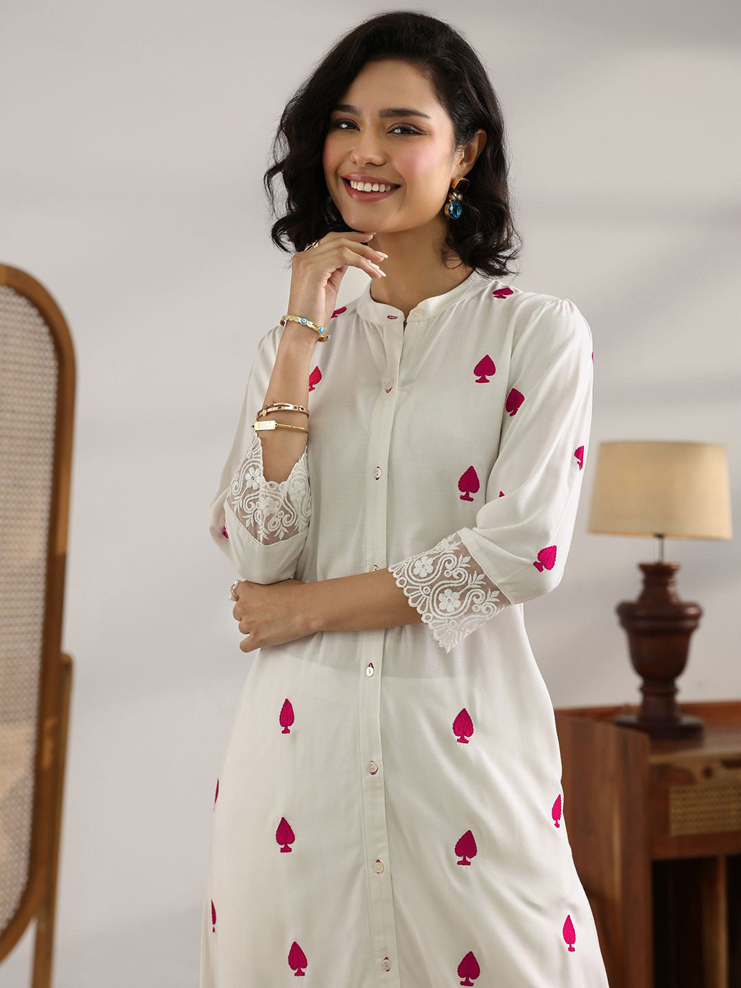 Women Ethnic Motifs Embroidered Regular Kurta with Trousers