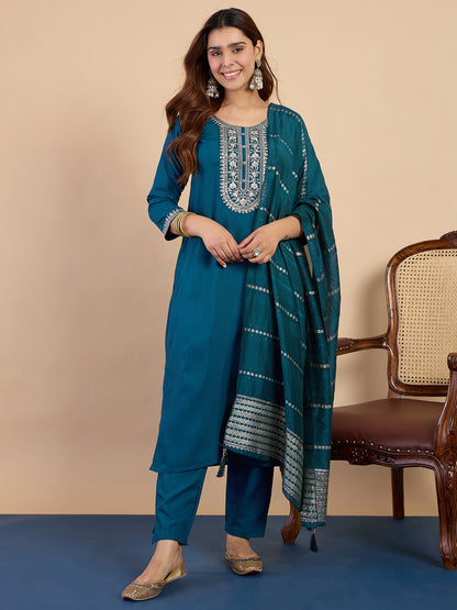 Dhiyona VV Teal Elegant Embroidered Kurta Pant Set for Women