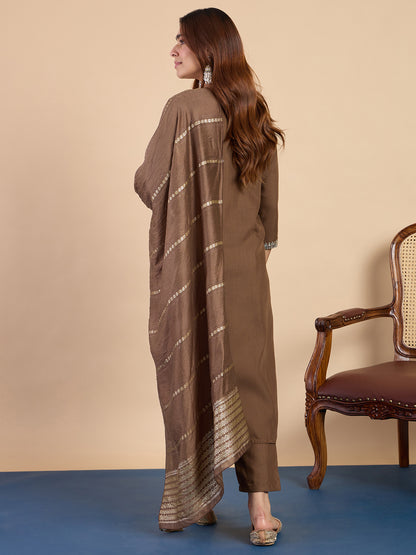 Dhiyona VV Brown Elegant Embroidered Kurta Pant Set for Women