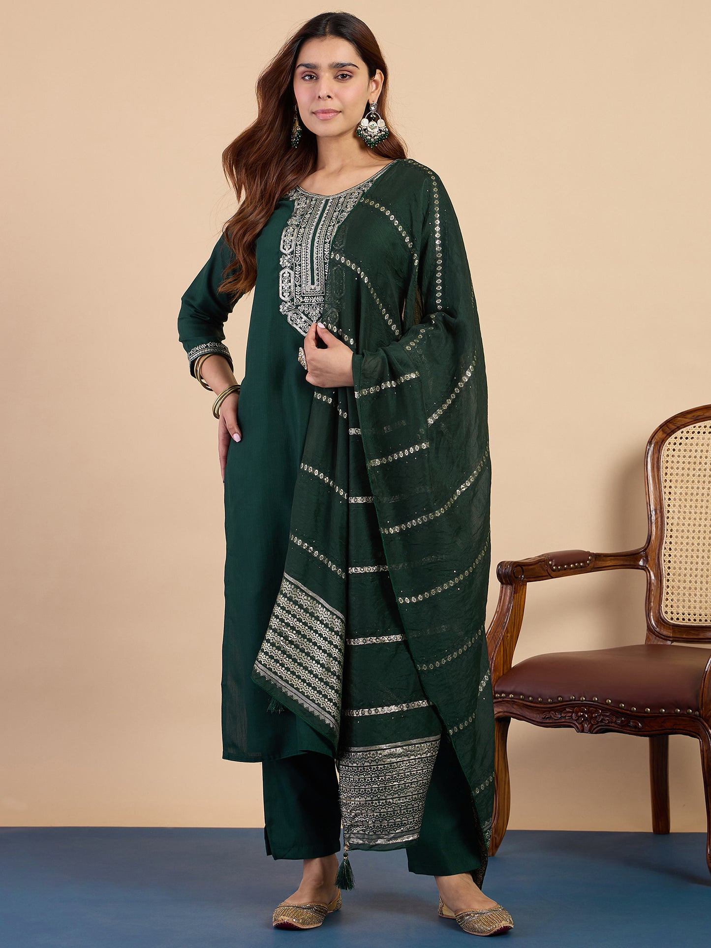Dhiyona VV  Green Womens Traditional Kurta Pant Set with Dupatta