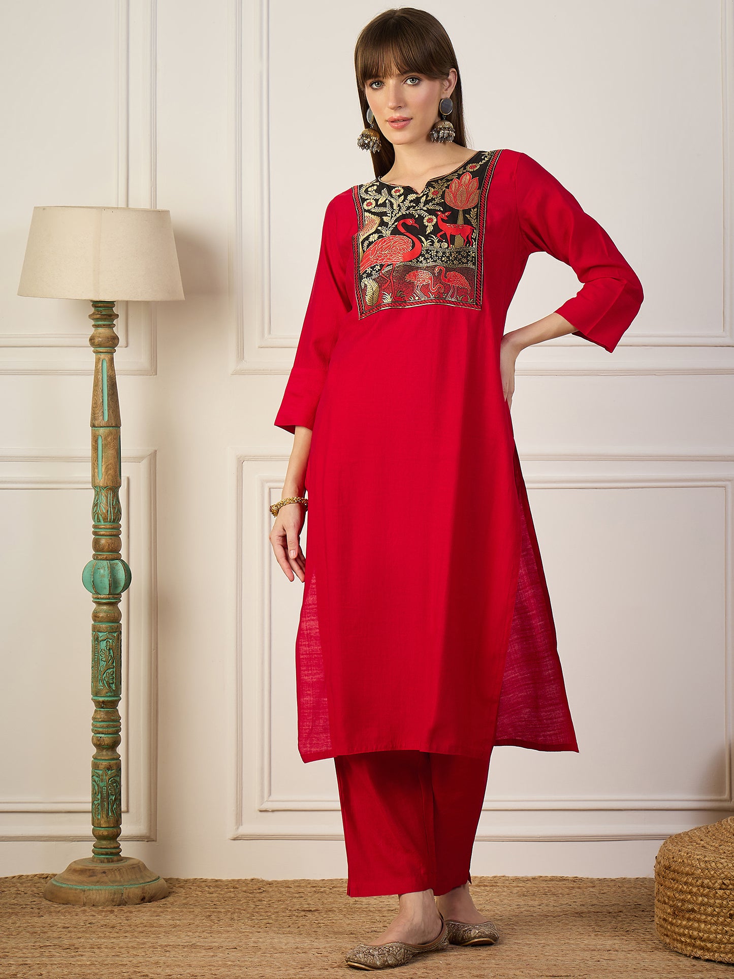 Dhiyona VV Sitara Red and Black Cotton Silk Blend Kurta Set With Jacquard Woven Meenakari Dupatta