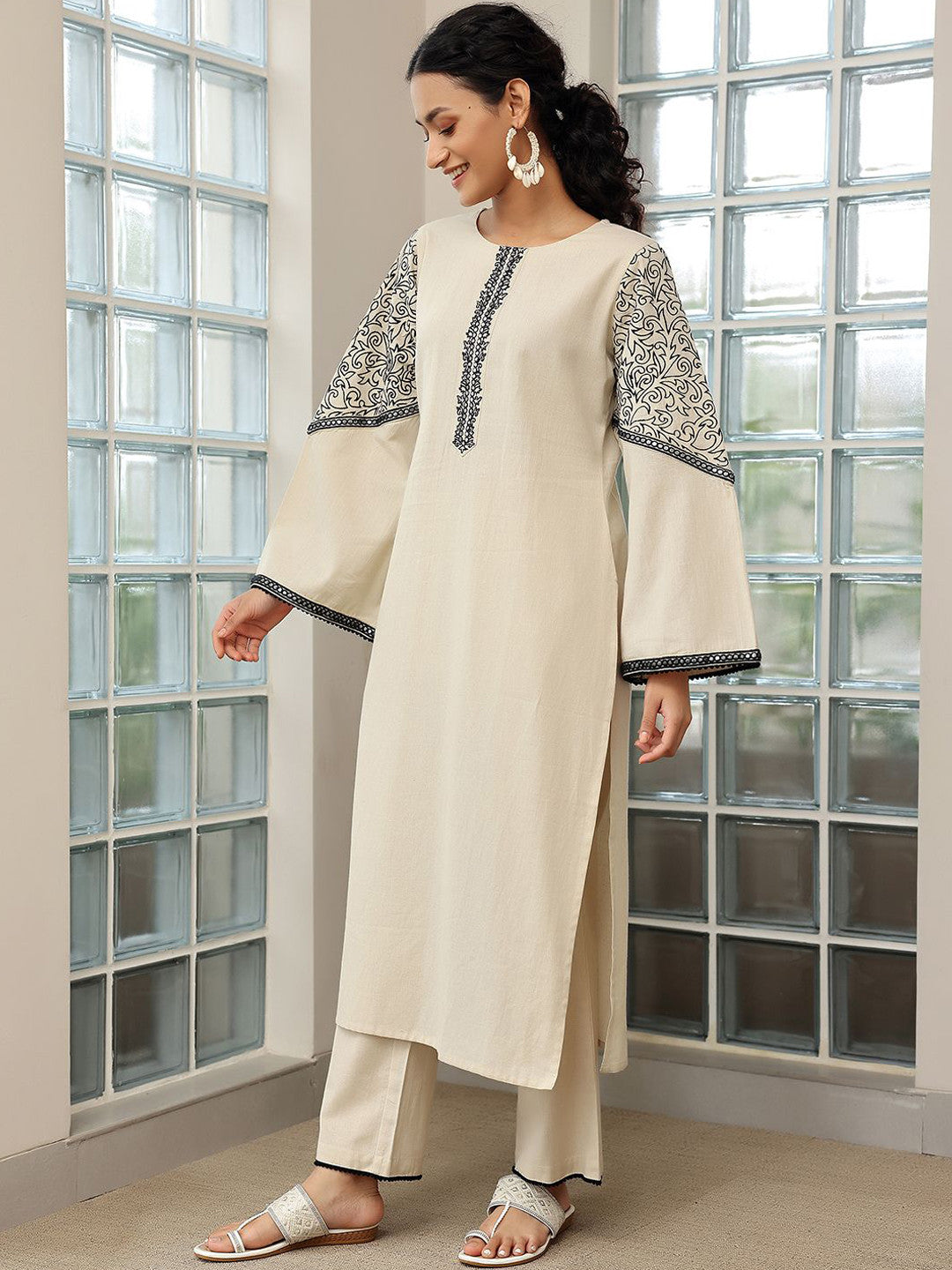 Thread Work Straight Kurta With Palazzos & Dupatta