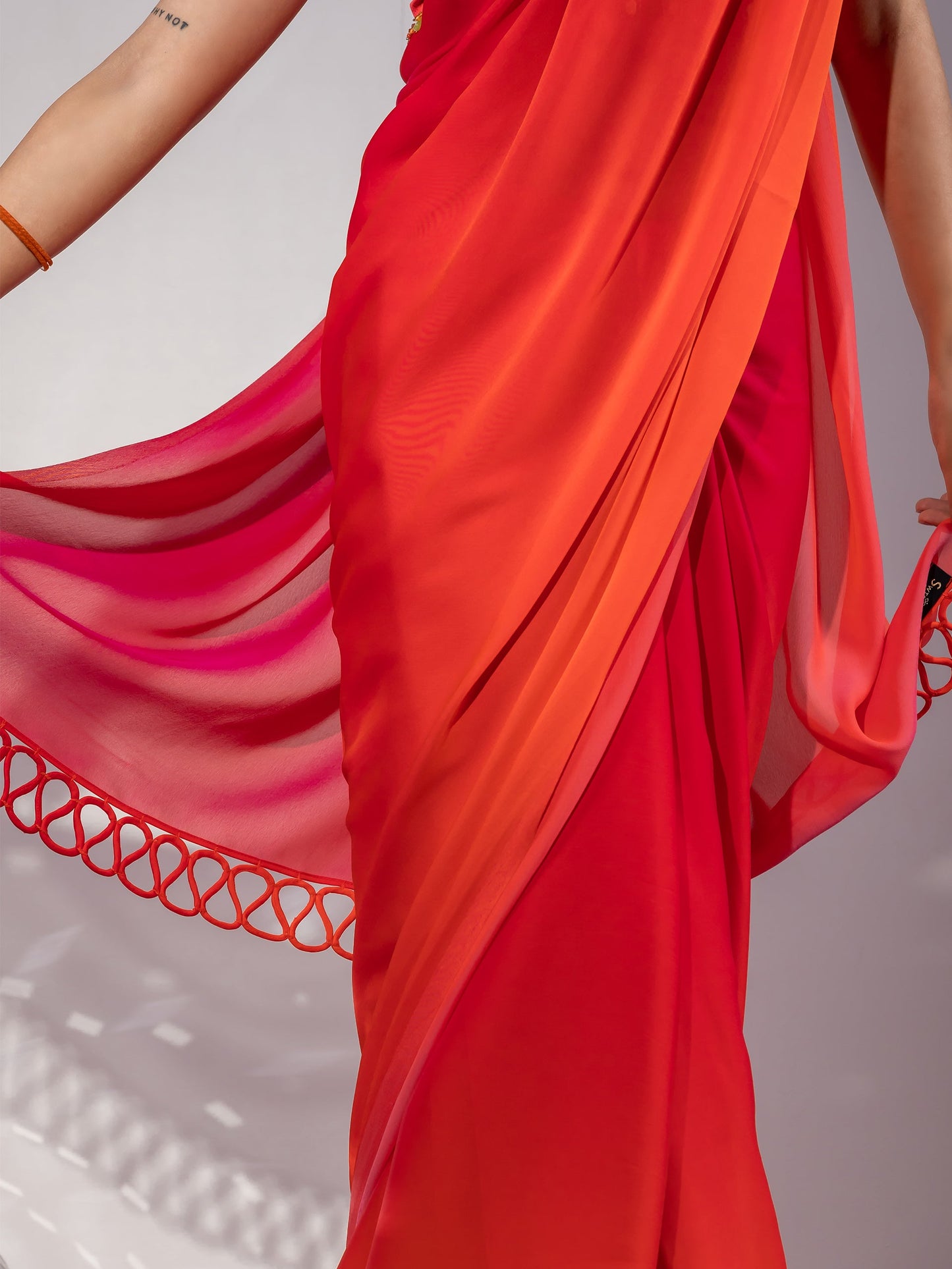 Dhiyona ST Who What Wear Infinity Saree with Blouse Fabric