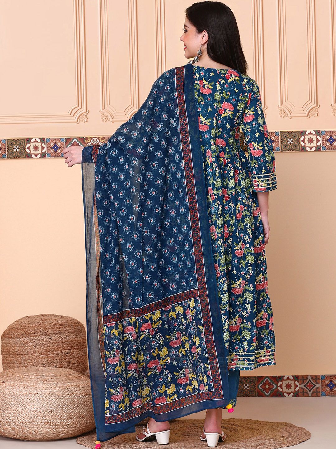 Dhiyona IS Women's Floral Printed V-Neck Three-Quarter Sleeves Pure Cotton Kurta Set