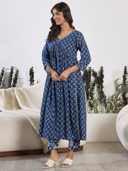 V-Neck Floral Printed Empire Pure Cotton Kurta with Trouser