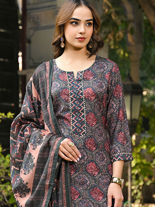 Dhiyona KL Geometric Printed Notch Neck Gotta Patti Straight Kurta With Trousers & Dupatta