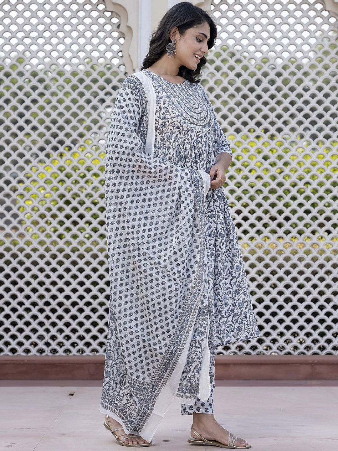 Dhiyona KL Floral Printed Thread Work Pure Cotton Anarkali Kurta With Trouser & Dupatta