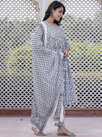 Dhiyona KL Floral Printed Thread Work Pure Cotton Anarkali Kurta With Trouser & Dupatta