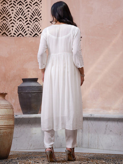 Floral Embroidered Thread Work Kurta with Trouser