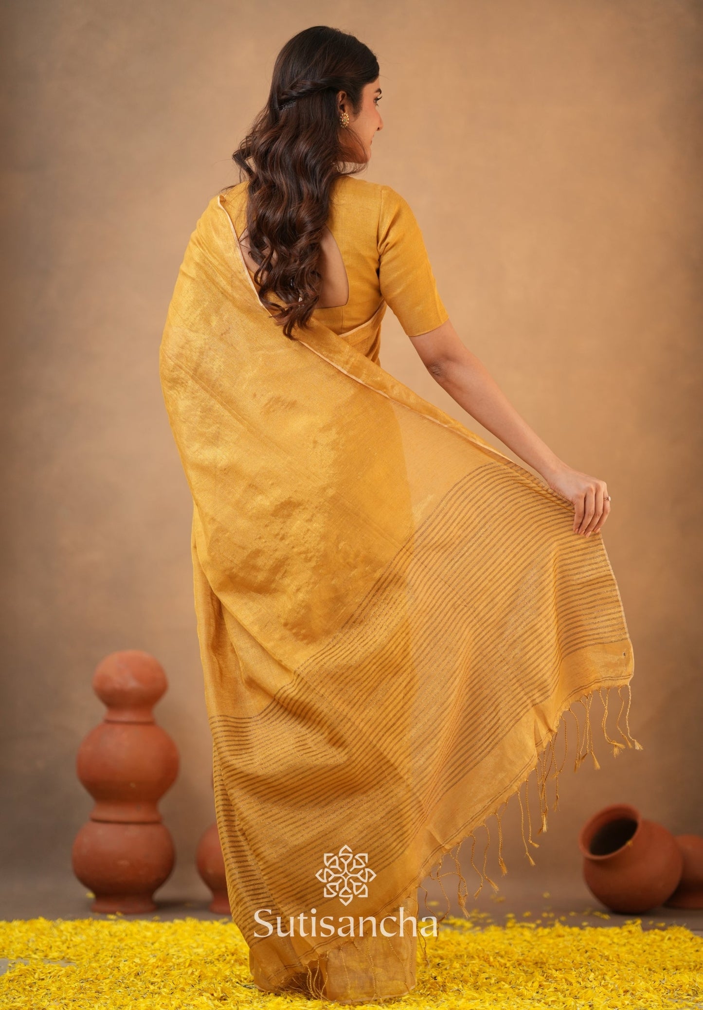 Dhiyona SS Tissue Charm Light and Lustrous Linen Saree