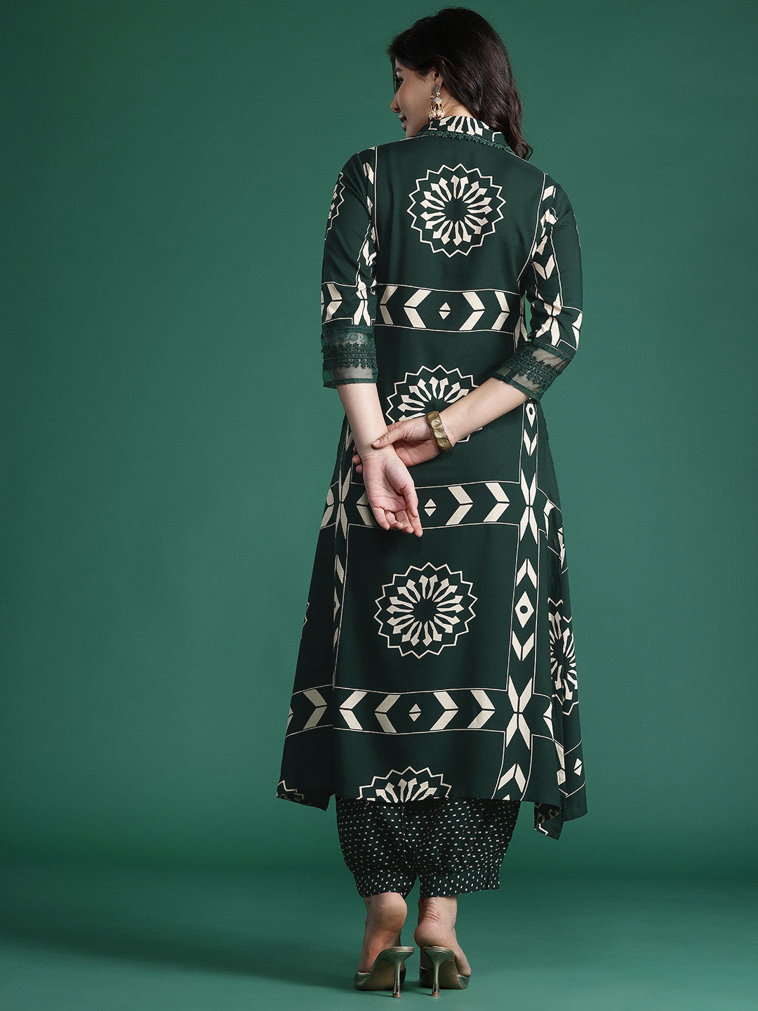 Floral Printed Sequinned Kurta with Trousers