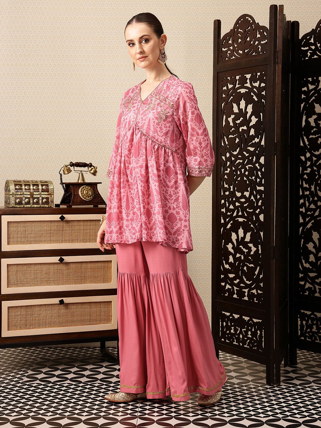 Dhiyona HOP Floral Printed Sequinned Gathered Jashn Kurti With Sharara & Dupatta