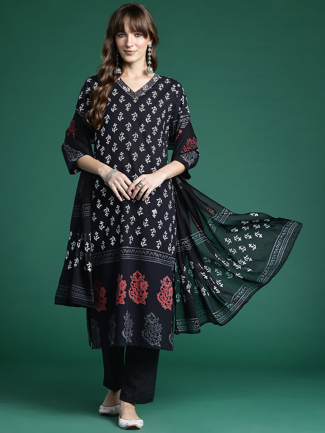 Floral Printed Regular Pure Cotton Kurta with Trousers & Dupatta