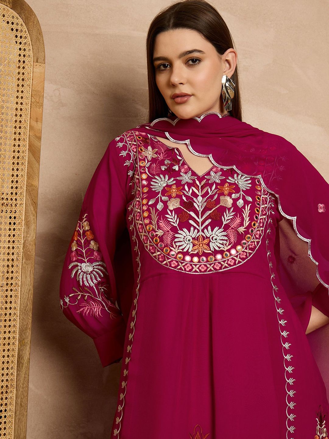 Dhiyona KL Floral Embroidered Thread Work Kurta with Palazzos & Dupatta