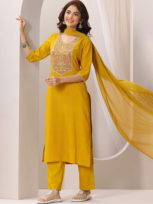 Women Floral Yoke Design Regular Sequinned Kurta with Trousers & With Dupatta