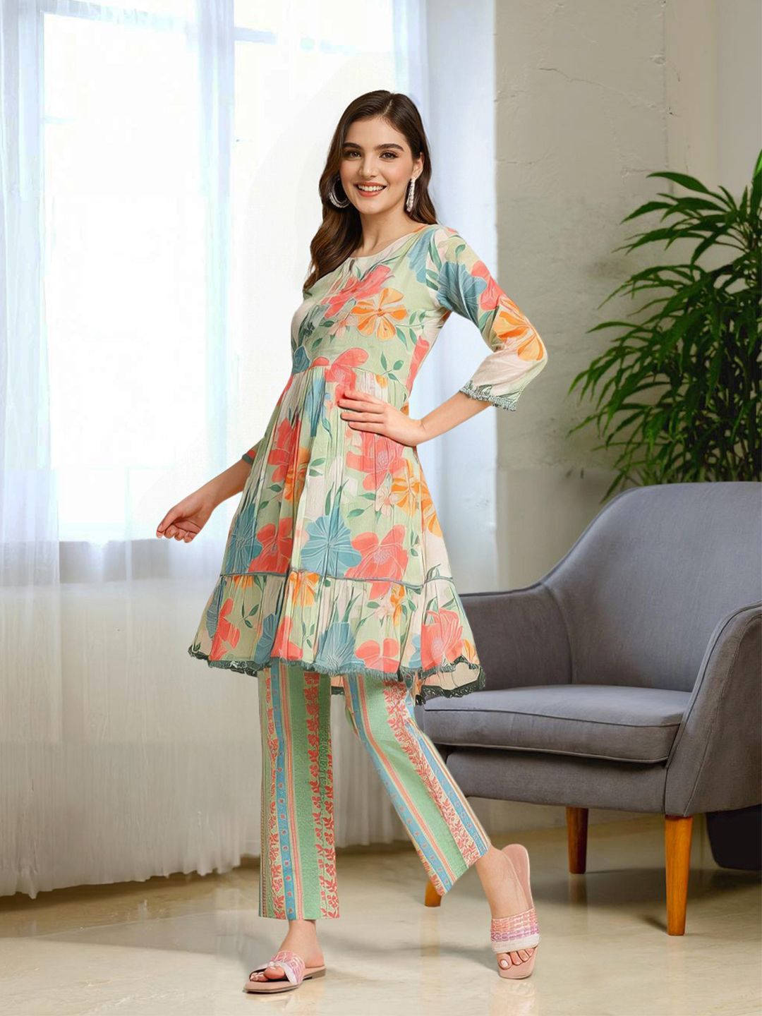 Dhiyona IS Women's Floral Green Printed Pure Cotton Empire Kurta With Trousers