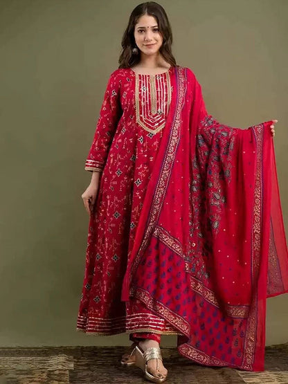 Dhiyona KL Women Floral Printed Regular Pure Cotton Kurta with Trousers & With Dupatta