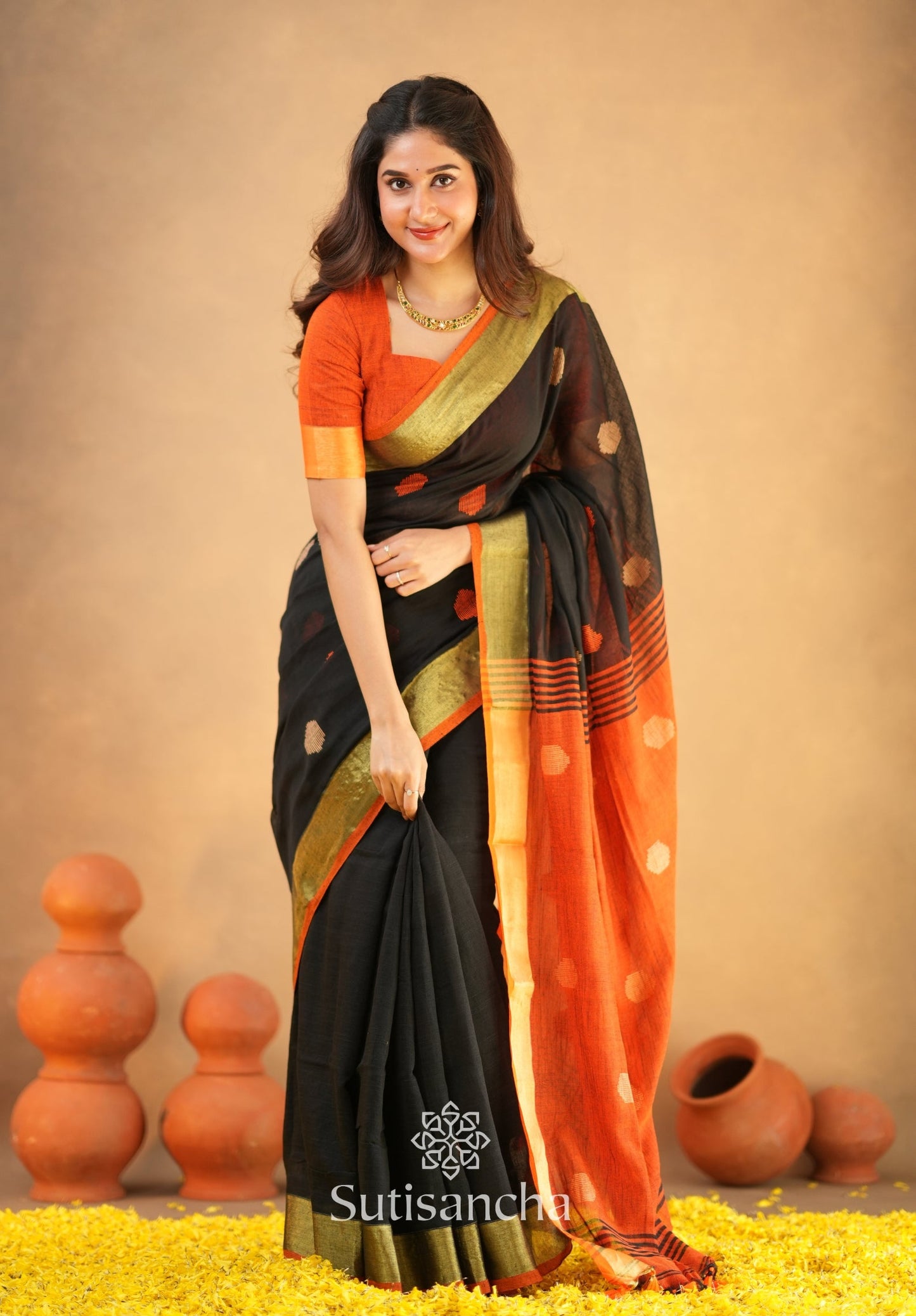 Dhiyona SS Sutisancha Woven Heritage Handloom Cotton Saree