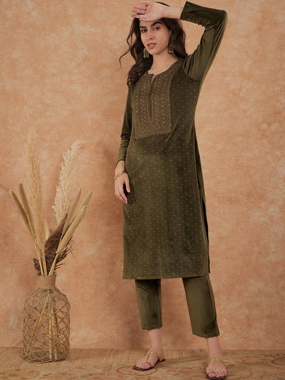 Yoke Design Winter Velvet Straight Kurta & Trouser