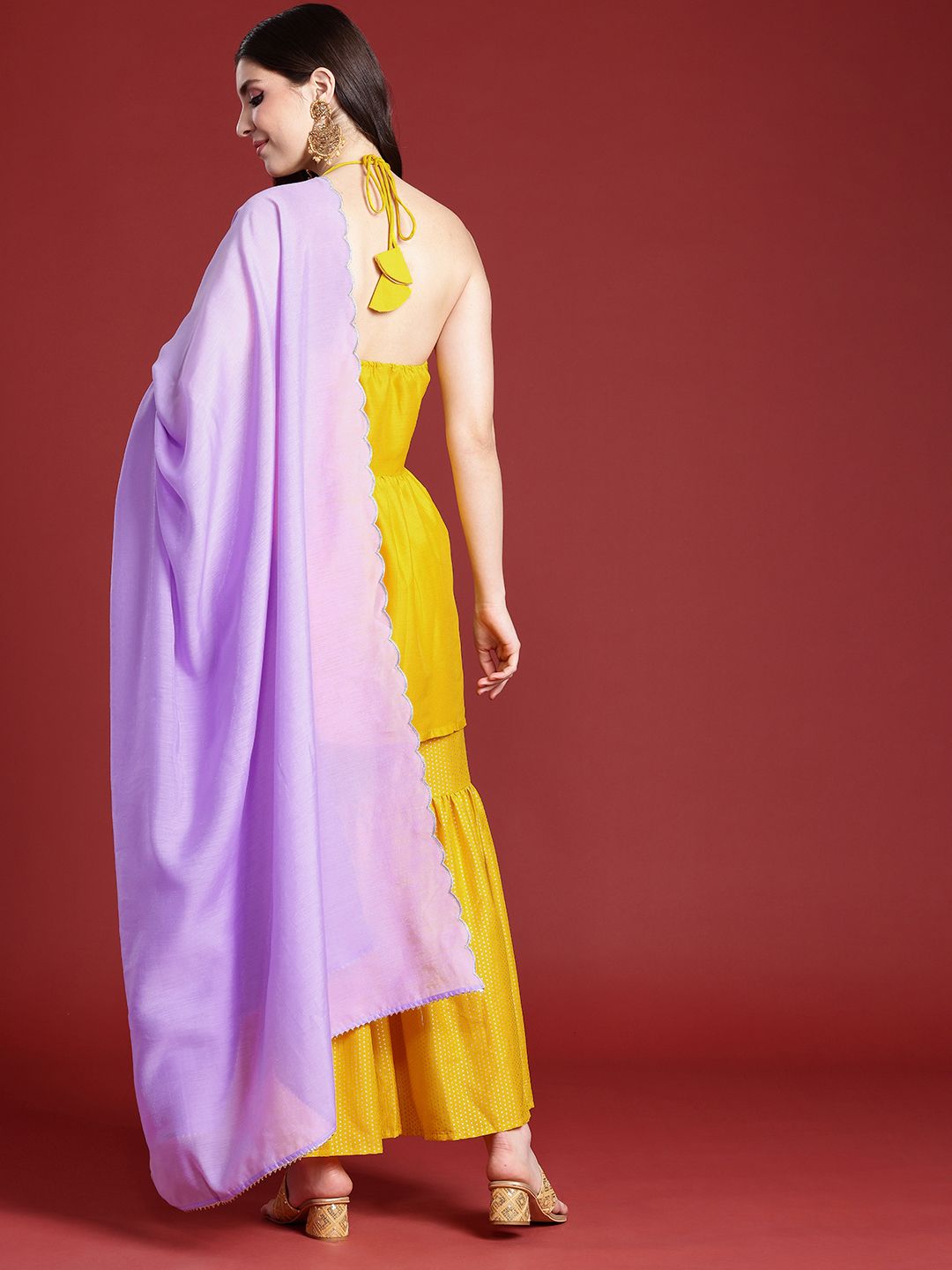 Dhiyona AN Women Ethnic Motifs Printed Regular Kurti With Sharara & Dupatta