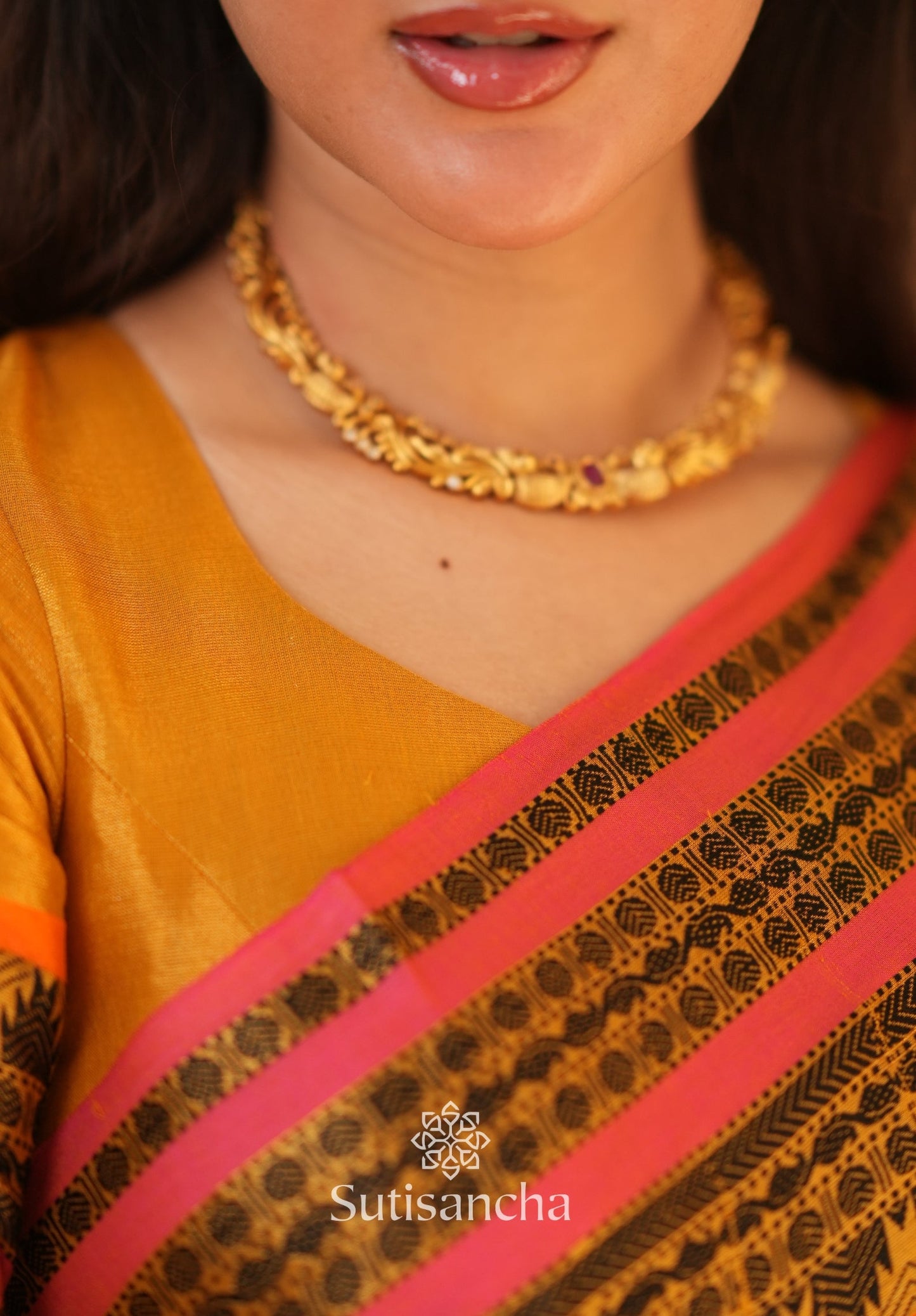 Dhiyona SS South Charm Tissue Cotton Saree with Traditional Border