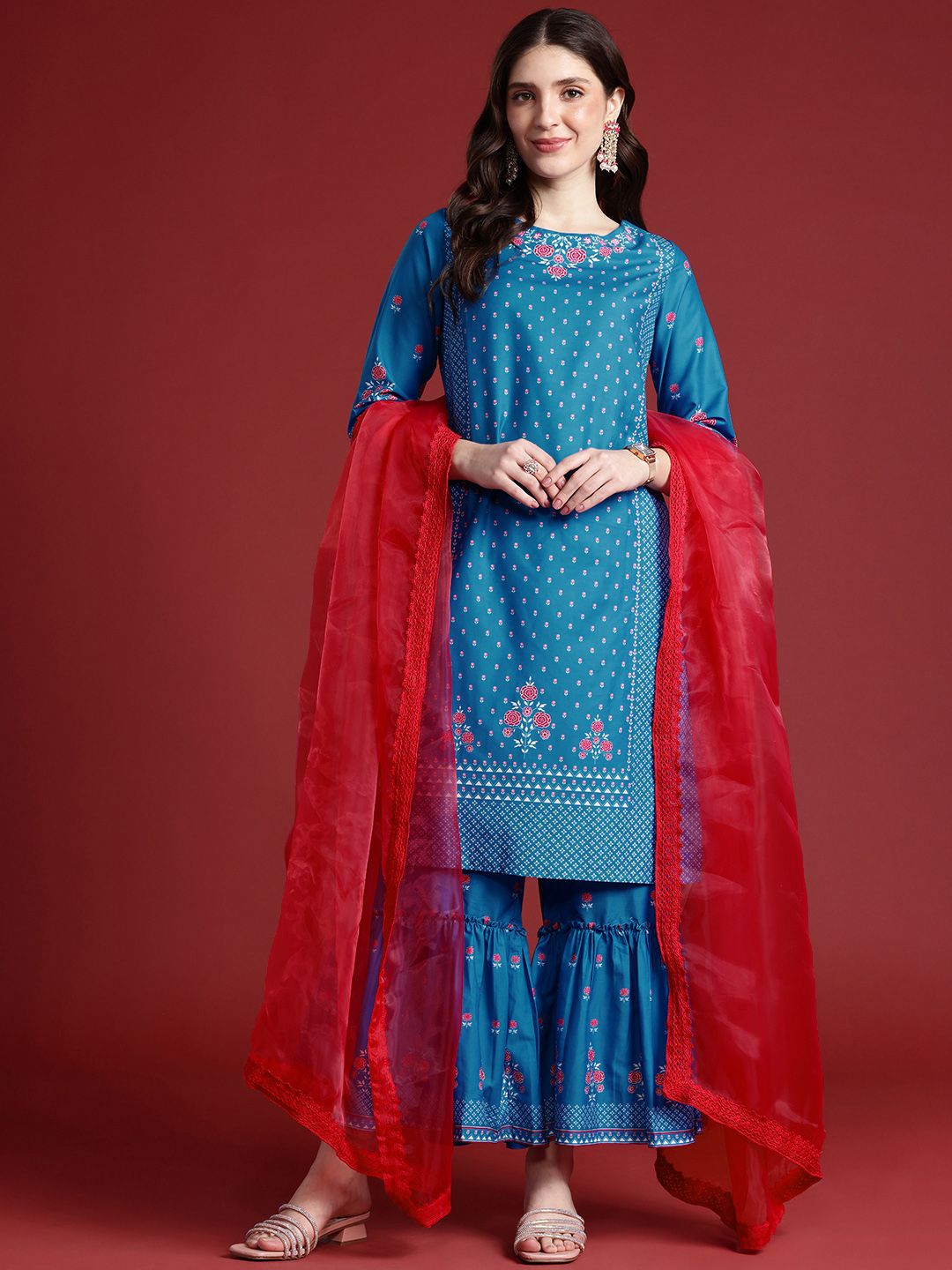 Dhiyona AN Women Floral Printed Regular Kurta With Sharara & Dupatta