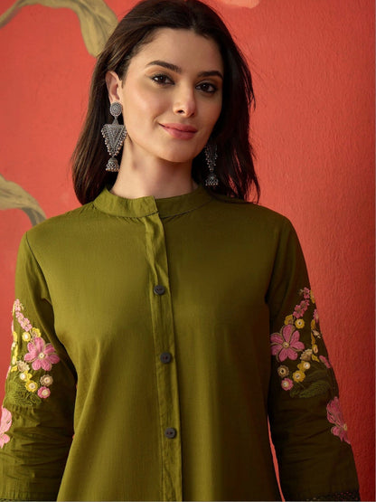Women Floral Embroidered Regular Thread Work Pure Cotton Kurta with Trousers