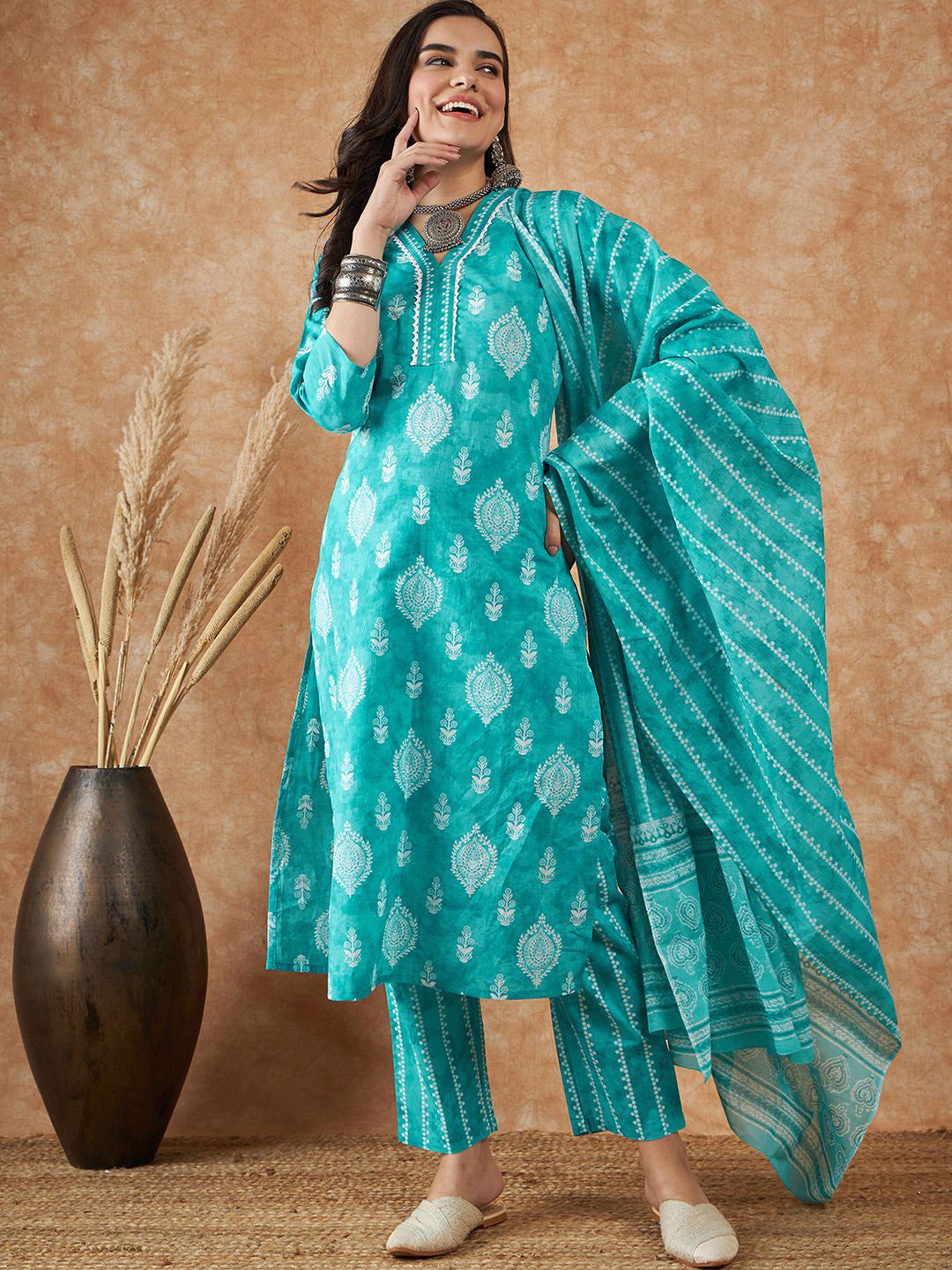 Ethnic Motifs Printed Pure Cotton Kurta With Trousers & Dupatta
