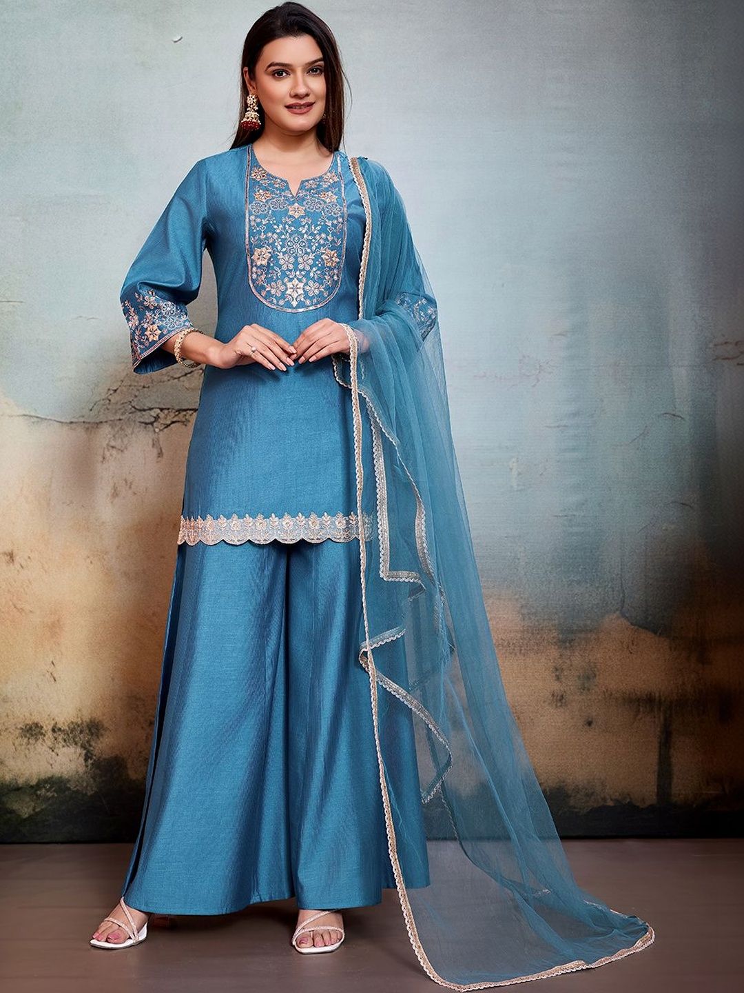 Dhiyona HOP Embroidered V-Neck Kurti Sharara & Dupatta
