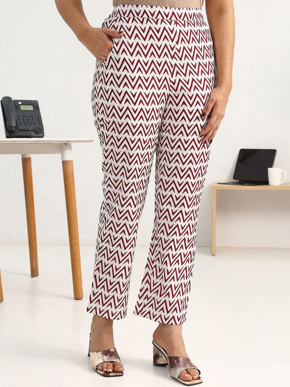 Women Floral Printed Regular Kurta with Trousers & With Dupatta
