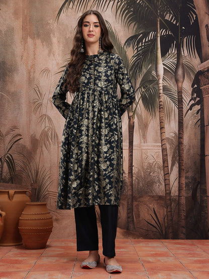 Floral Printed Regular Kurta with Trousers