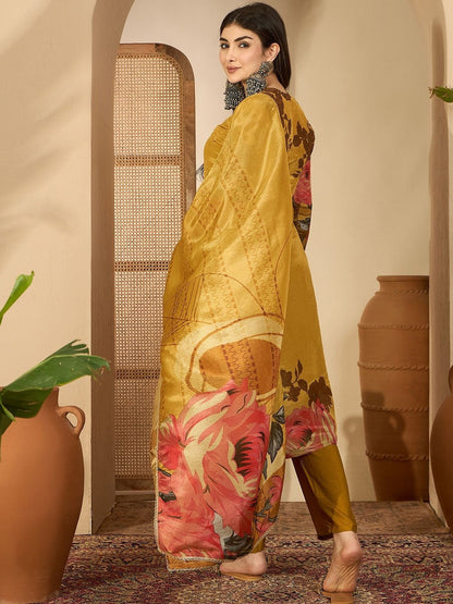Floral Printed Round Neck Straight Kurta & Trousers With Dupatta
