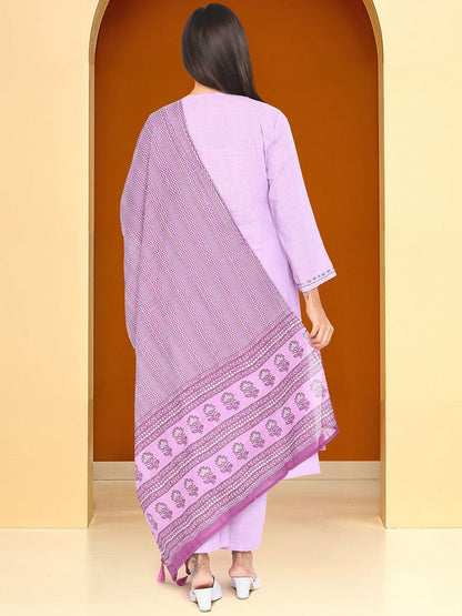 Dhiyona IS Women's Women Floral Embroidered Pure Cotton Kurta with Trousers & With Dupatta