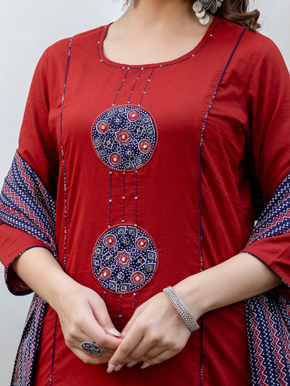 Women Ethnic Motifs Embroidered Regular Thread Work Pure Cotton Kurta with Trousers & With Dupatta