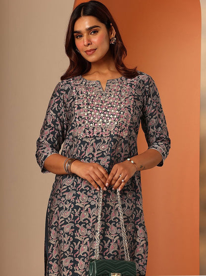 Women Ethnic Motifs Printed Regular Thread Work Kurta with Trousers