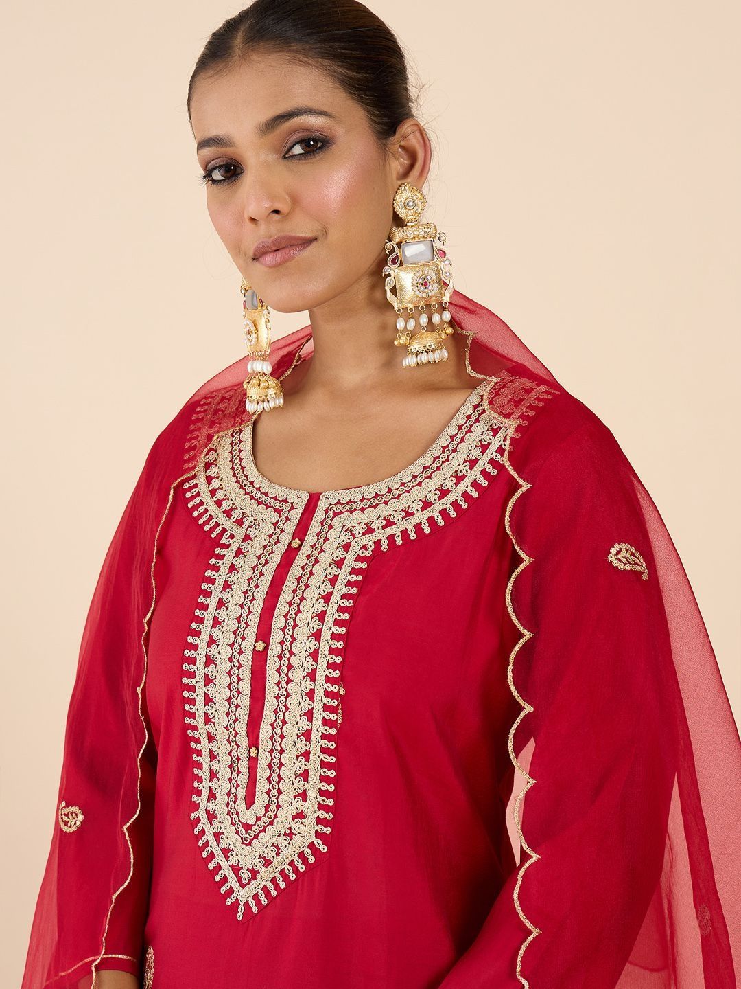 Women Ethnic Motifs Embroidered Regular Kurta with Trousers & With Dupatta