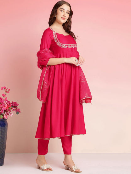 Dhiyona KL Floral Yoke Design Sequinned Anarkali Kurta With Trousers & Dupatta