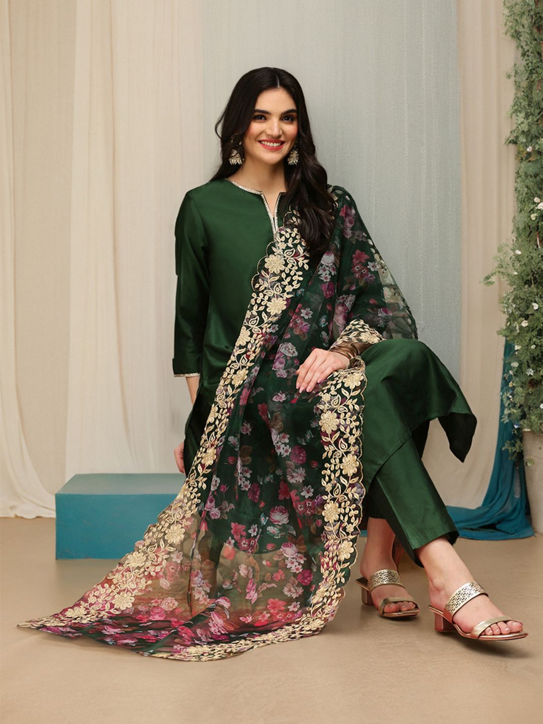 Dhiyona IS Women's Green Thread Work Silk Crepe Straight Kurta With Trousers & Dupatta